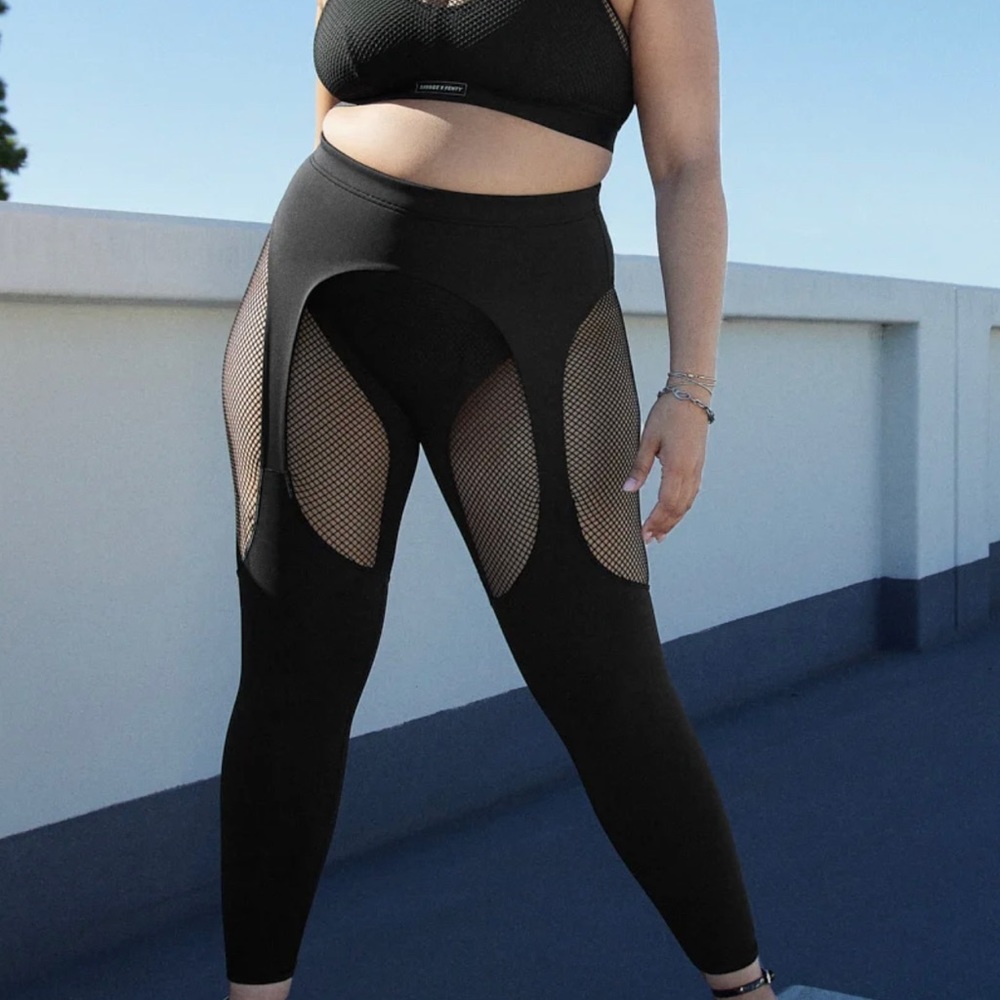 NWT Savage X Fenty Pinup High Waisted Leggings Sz L